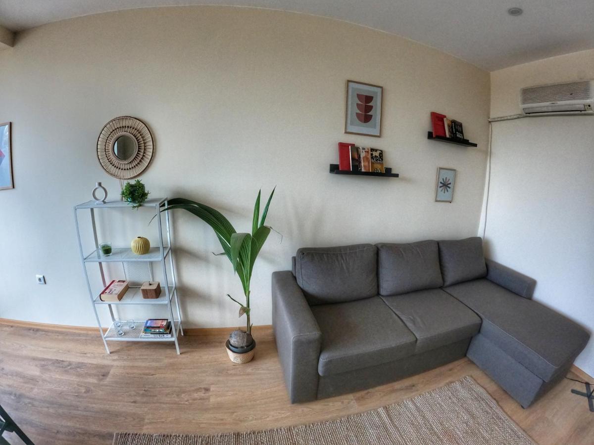Appartement By The Cathedral, 1 Bed Flat à Varna Extérieur photo